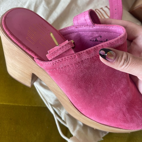 Charlotte Stone sz 9 Bonnie clogs - Picture 4 of 4